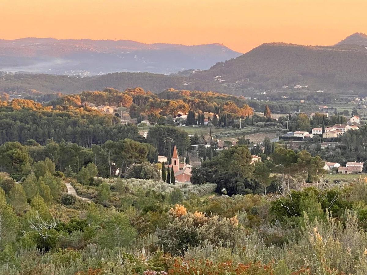 Сasa de vacaciones Le Clos De La Pinède *