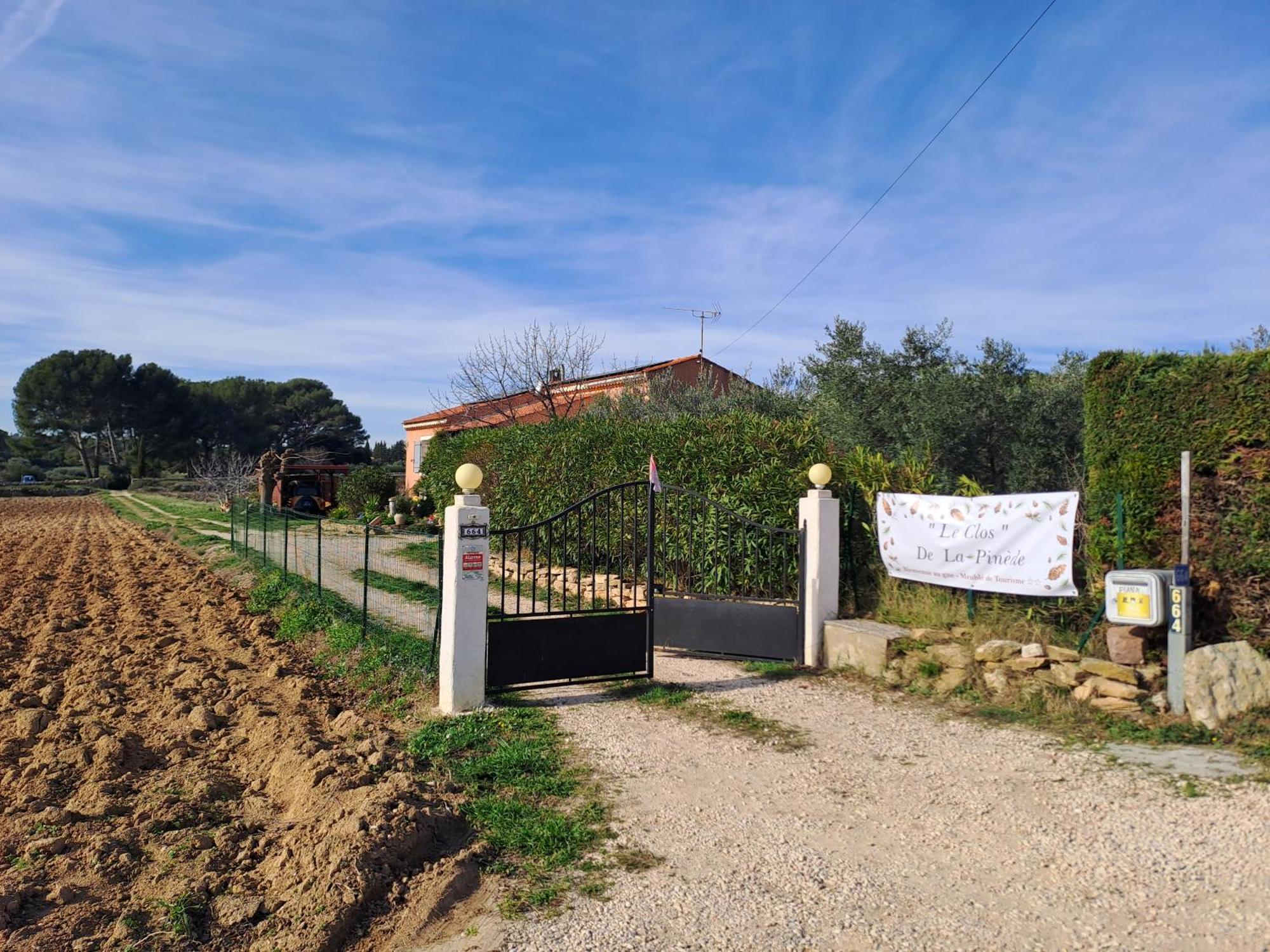 Le Clos De La Pinède Сasa de vacaciones